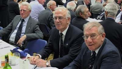 These guys are far too shrewd to be caught out!