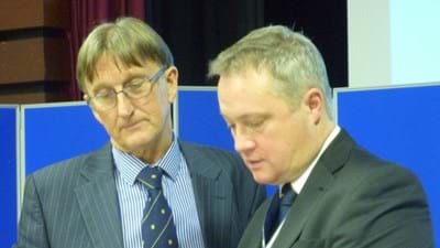 Secretary Tim Gulliver with President Ian Sandall.