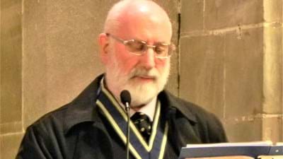 Monsieur le Président reads one of the lessons.