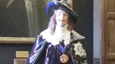 The great man himself, in Garter robes.